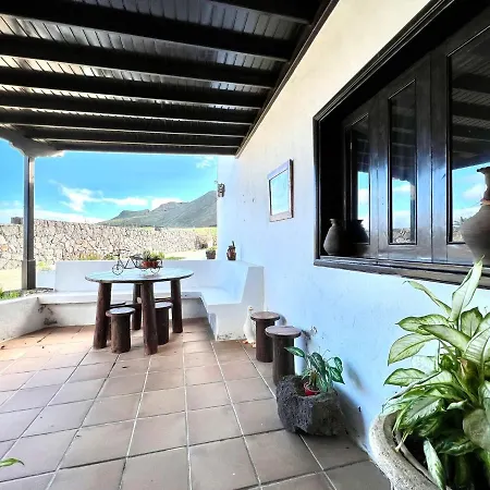 Casa Grande Con Terraza, Barbacoa, Vista A Montana En Ye